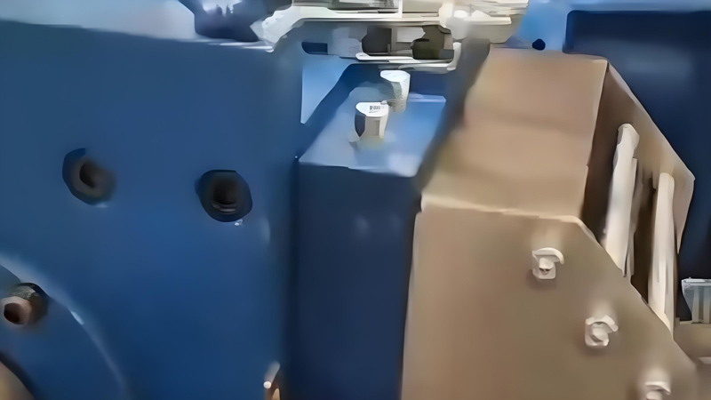 Стрейнер горячего типа с шестеренным насосом